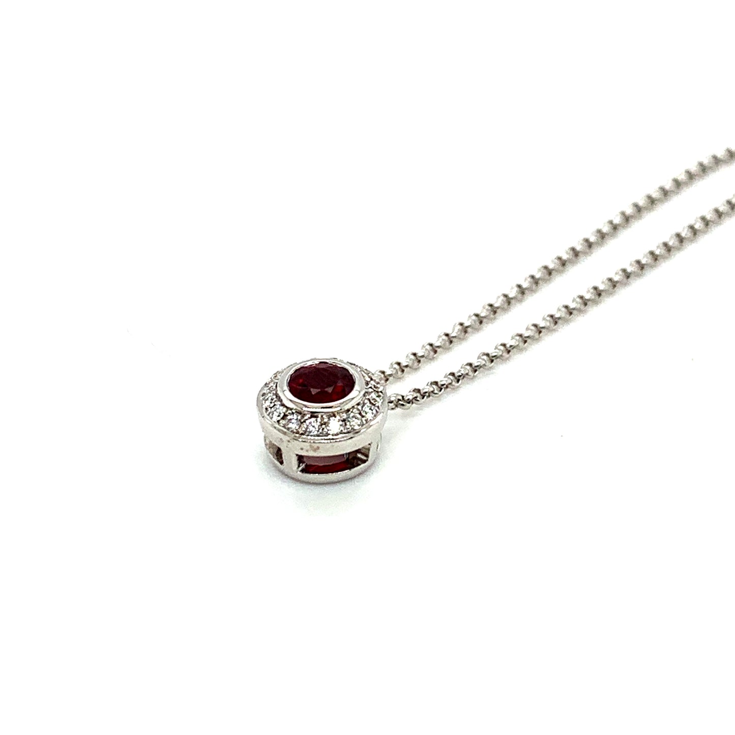 Round Pendant Necklace